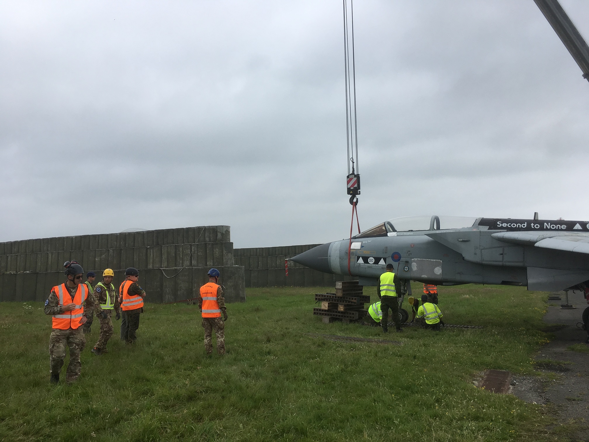 How to get smart with craning and hoisting aircraft? European Air